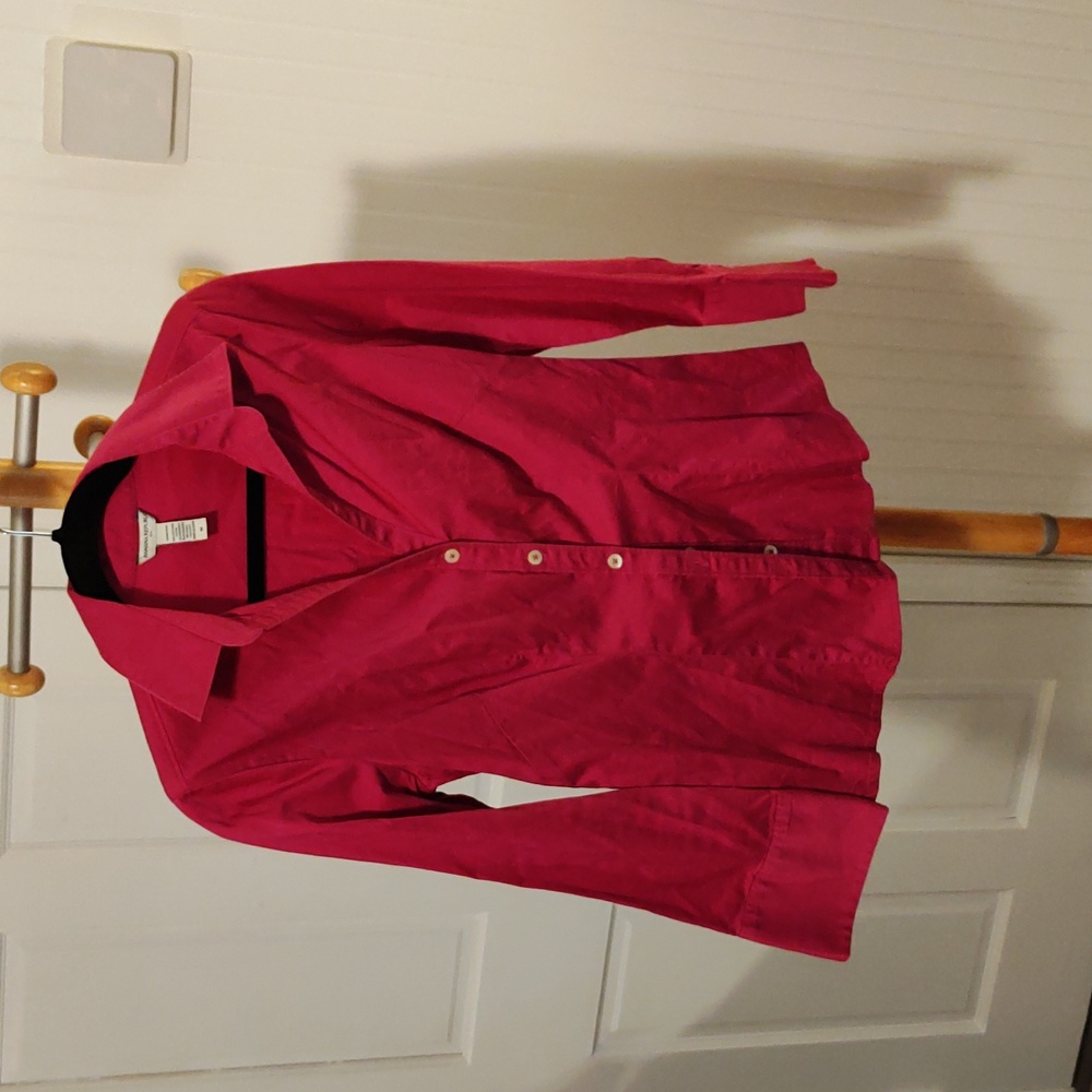 Banana Republic Button down women's shirt